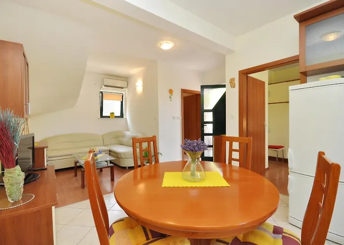 By The Sea Vela Luka, Korcula - 9244 * 尼亚卢卡